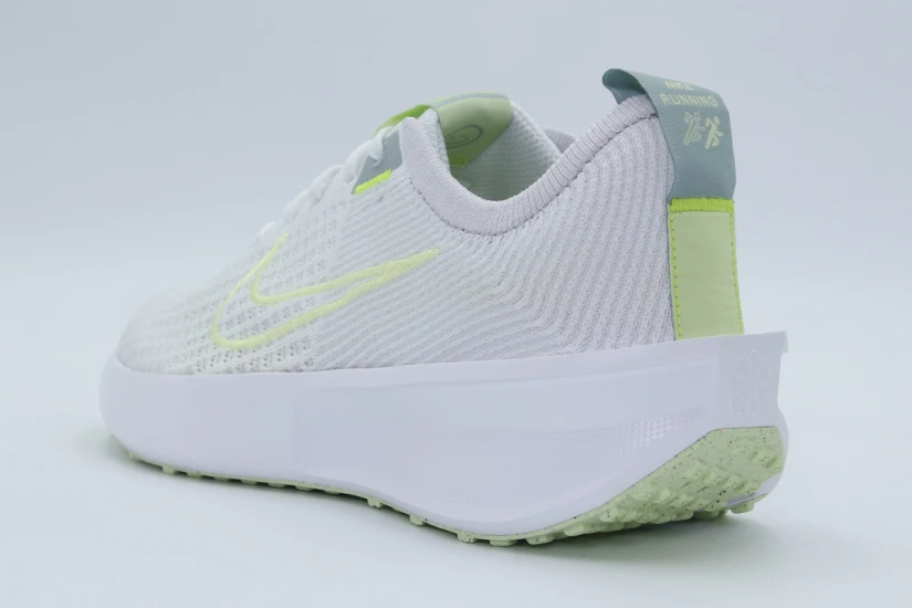 Nike Interact Run Αθλητικά Παπούτσια για Τρέξιμο Λευκά, Λαχανί