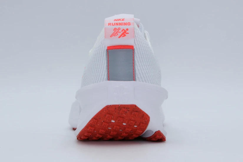 Nike Interact Run Αθλητικά Παπούτσια για Τρέξιμο Λευκά, Κοραλλί