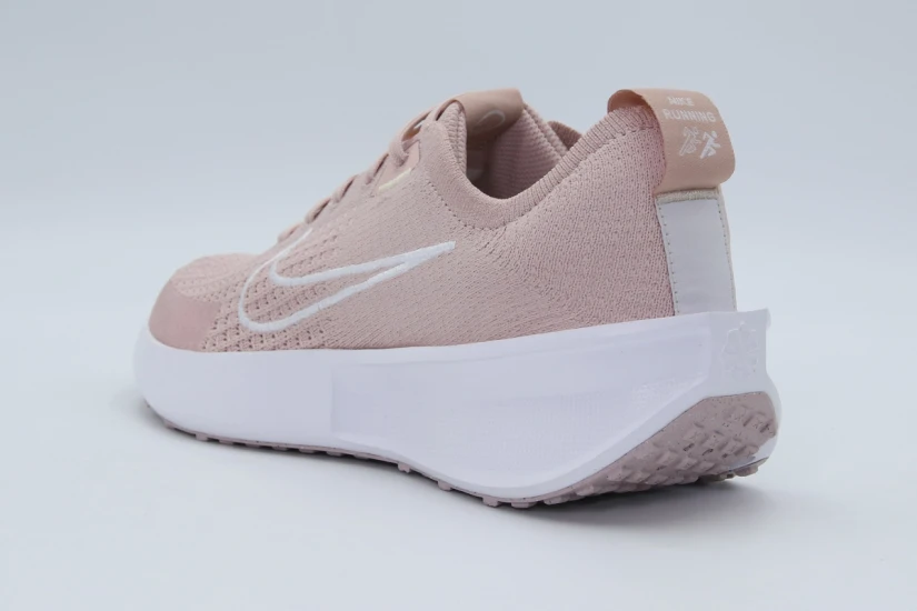 Nike Interact Run Αθλητικά Παπούτσια για Τρέξιμο Σομόν, Λευκά