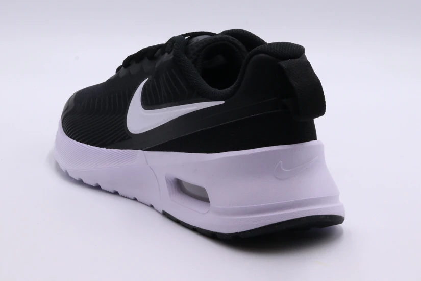 Nike Air Max Nuaxis Ανδρικά Sneakers Μαύρα, Λευκά
