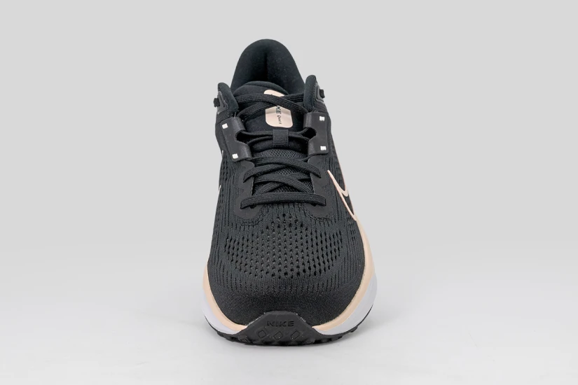Nike Quest 6 Αθλητικά Παπούτσια για Τρέξιμο Μαύρα, Εκρού, Λευκά