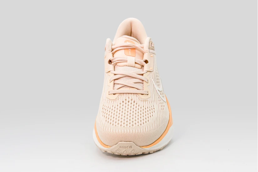 Nike Quest 6 Αθλητικά Παπούτσια για Τρέξιμο Μπεζ, Κίτρινα, Λευκά