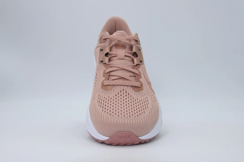 Nike Quest 6 Αθλητικά Παπούτσια για Τρέξιμο Nude, Λευκά