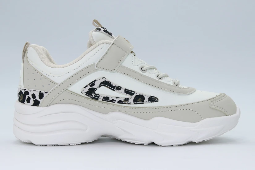 Fila Heritage Style V Sneakers Μπεζ, Εκρού, Μαύρα