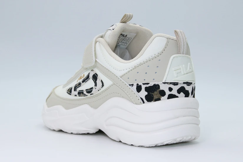 Fila Heritage Style V Sneakers Μπεζ, Εκρού, Μαύρα
