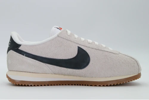 Nike Cortez Vintage Sneakers (FJ2530 102)