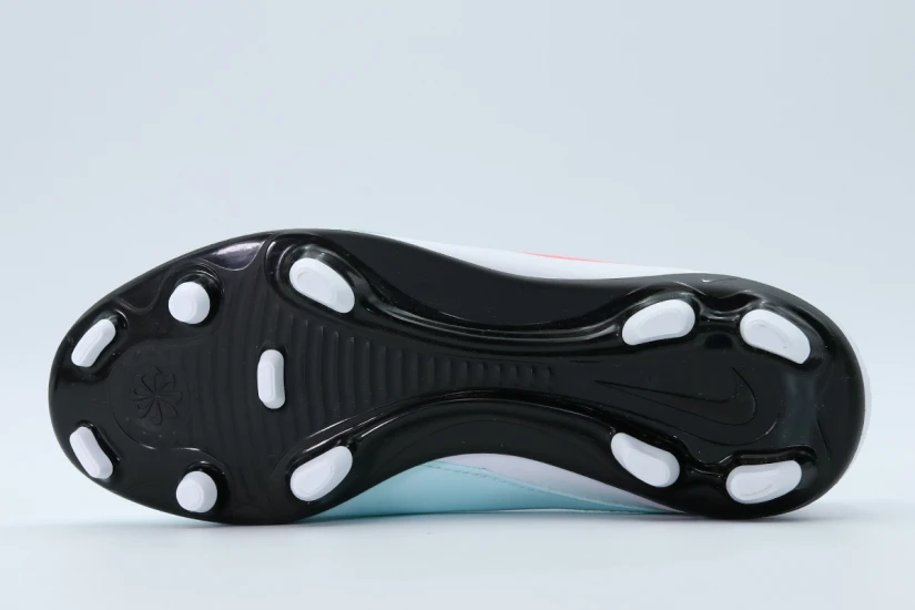 Nike Phantom GX 2 Club Ποδοσφαιρικά Παπούτσια με Τάπες Άκουα