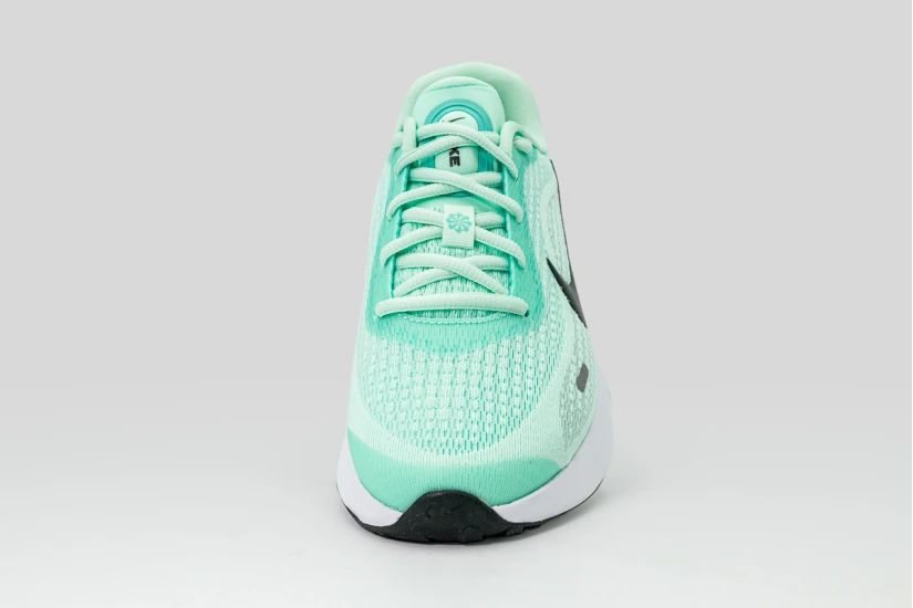 Nike Journey Run Αθλητικά Παπούτσια για Τρέξιμο Μέντα, Λευκά, Μαύρα