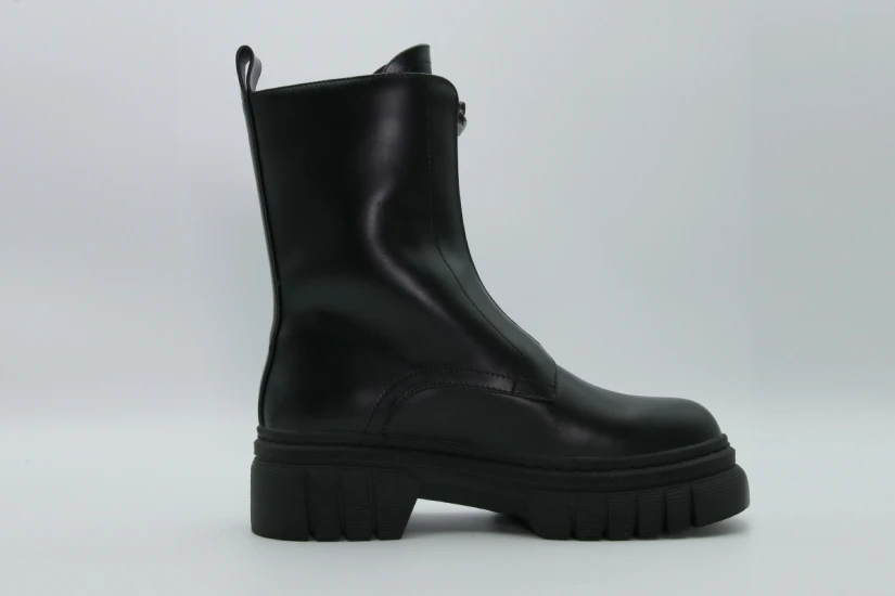 Guess Annia Γυναικεία Μποτάκια Μαύρα