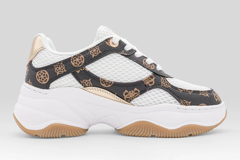 Guess Harpaa Logo Chain Γυναικεία Sneakers Λευκά, Καφέ, Χρυσά