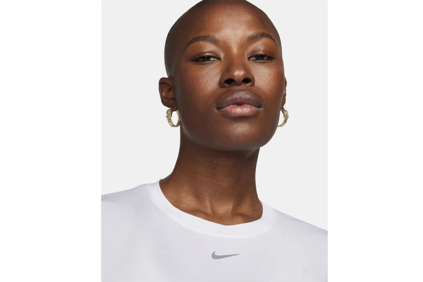 Nike One Classic Dri-FIT Γυναικείο Κοντομάνικο T-Shirt Λευκό