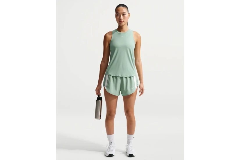 Nike One Classic Dri-FIT Γυναικεία Αμάνικη Μπλούζα Φυστικί