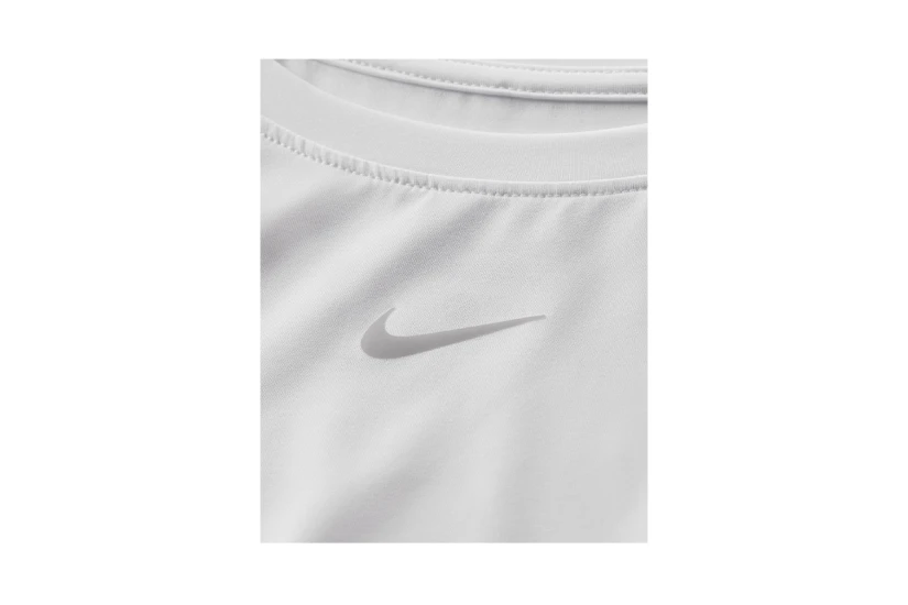 Nike One Classic Dri-Fit Γυναικεία Αμάνικη Μπλούζα Λευκή