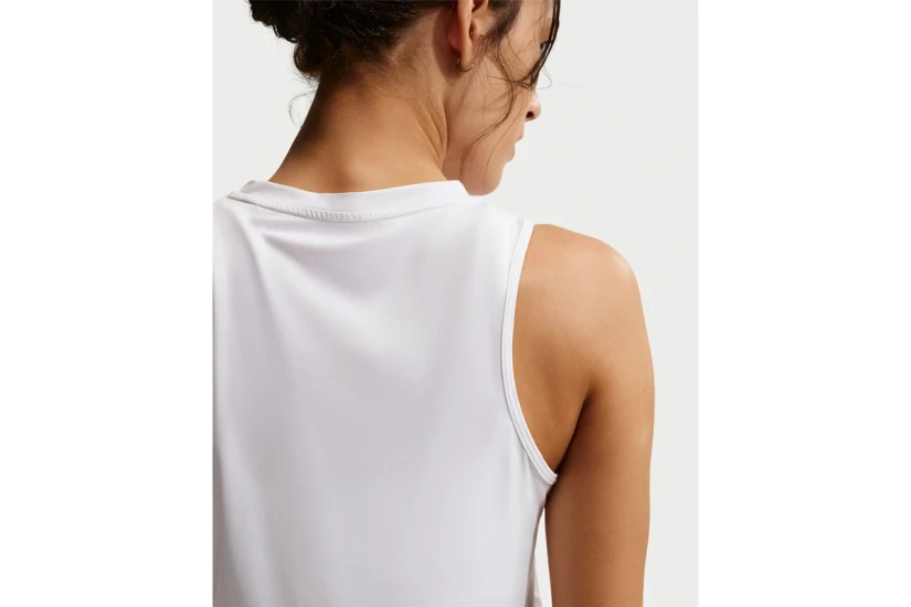 Nike One Classic Dri-FIT Γυναικεία Αμάνικη Μπλούζα Λευκή
