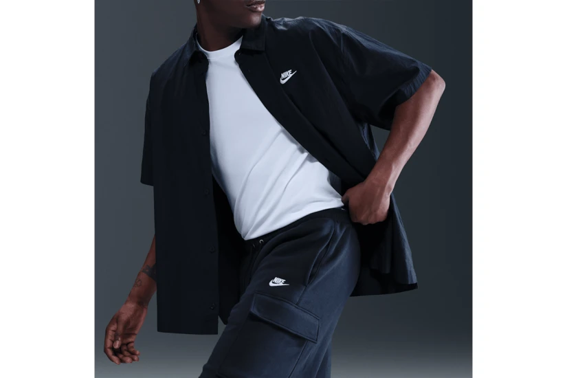 Nike Club Fleece Cargo Ανδρική Αθλητική Βερμούδα Μπλε Σκούρο