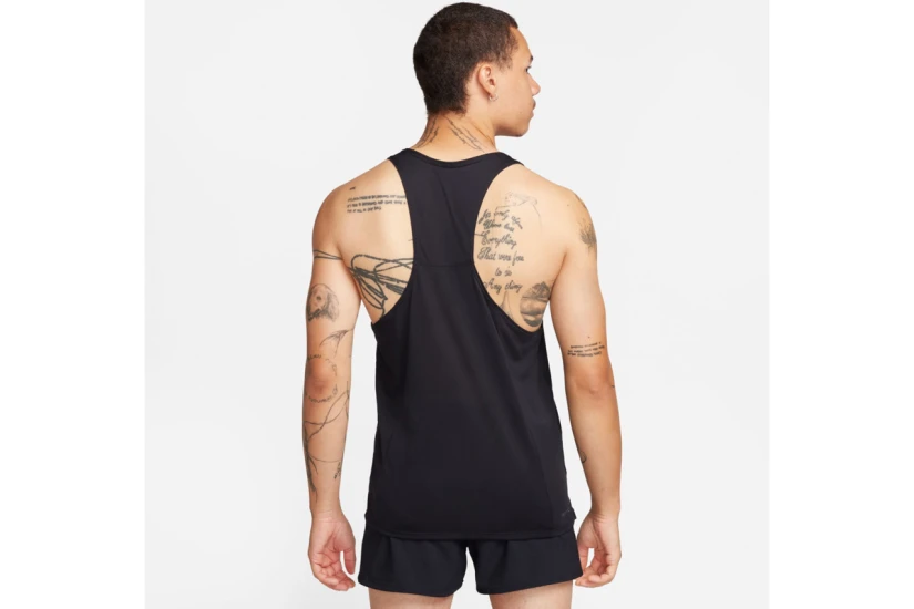 Nike Fast Dri-FIT Ανδρική Αμάνικη Μπλούζα Μαύρη