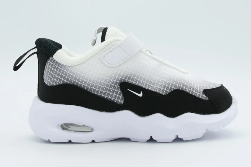 Nike Air Max Nova Βρεφικά Sneakers Λευκά, Μαύρα