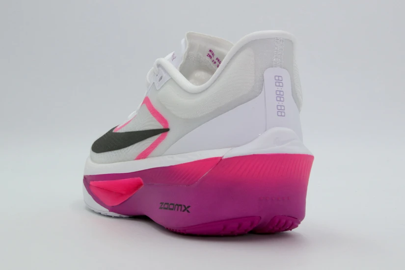 Nike Zoom Fly 6 Αθλητικά Παπούτσια για Τρέξιμο Λευκά, Μαύρα, Μωβ