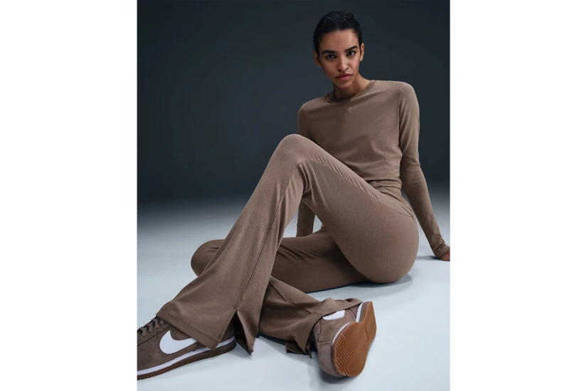 Nike Sportswear Chill Knit Γυναικείο Ψηλόμεσο Μακρύ Κολάν Καφέ