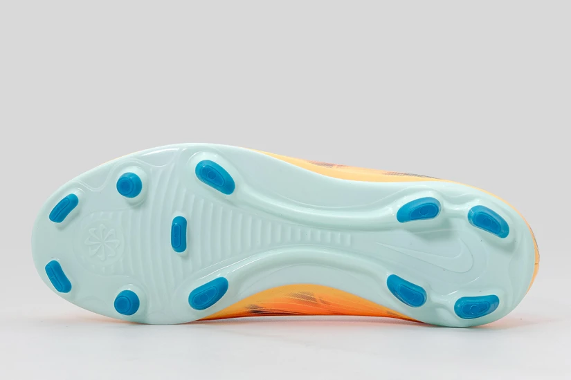 Nike Vapor 16 Club Kylian Mbappe Ποδοσφαιρικά Παπούτσια