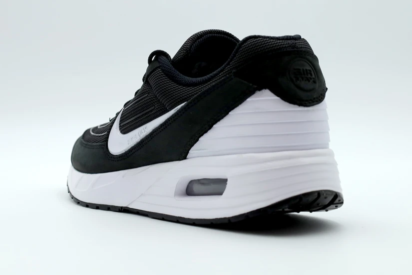 Nike Air Max Verse Ανδρικά Sneakers Μαύρα, Λευκά