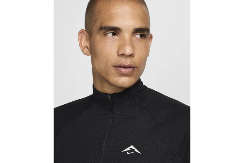 Nike Trail Dri-FIT Ανδρική Μακρυμάνικη Μπλούζα με Φερμουάρ Μαύρη