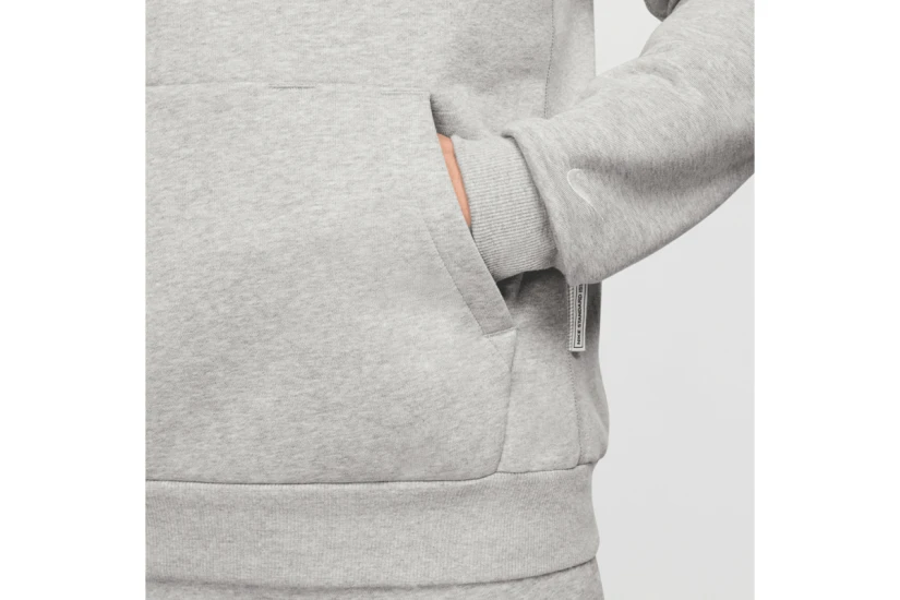 Nike Standard Issue Ανδρικό Φούτερ με Κουκούλα Γκρι