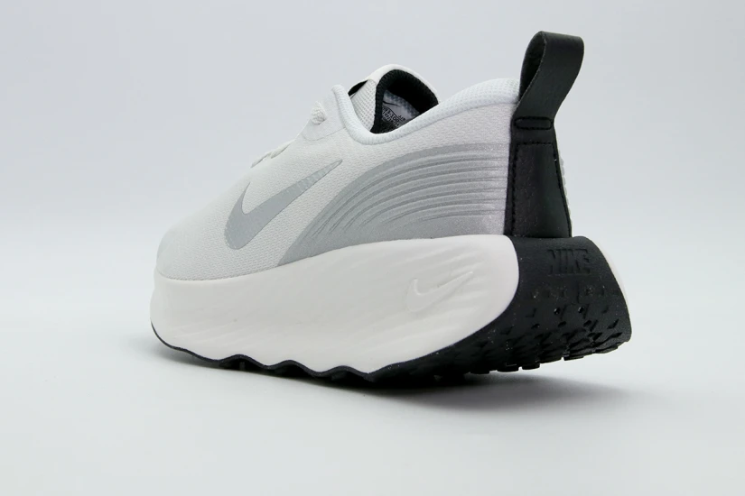 Nike Promina Παπούτσια για Περπάτημα Λευκά, Ασημί