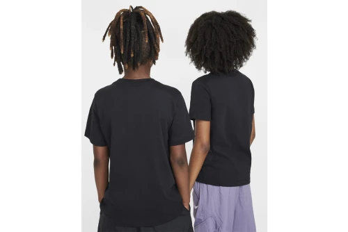 Nike Sportswear T-Shirt (FZ5177 010)