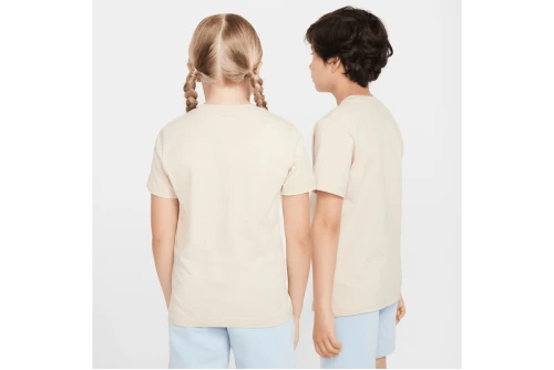 Nike Sportswear T-Shirt (FZ5177 126)