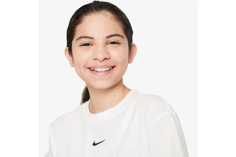 Nike Sportswear Essential Παιδικό Κοντομάνικο T-Shirt Λευκό