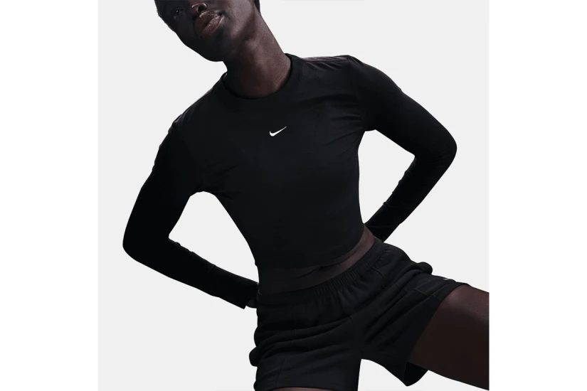 Nike Sportswear Chill Knit Γυναικείο Μακρυμάνικο Crop Top Μαύρο
