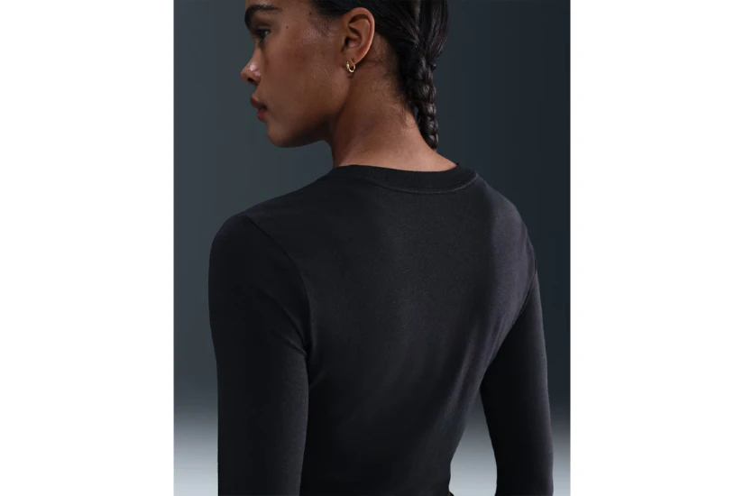 Nike Sportswear Chill Knit Γυναικείο Μακρυμάνικο Crop Top Μαύρο