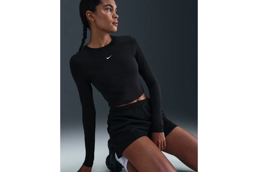 Nike Sportswear Chill Knit Γυναικείο Μακρυμάνικο Crop Top Μαύρο