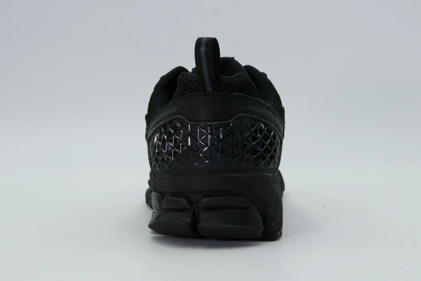 Nike Vomero 5 Sneakers 