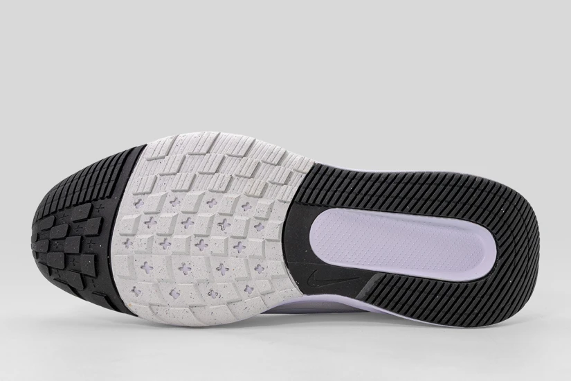 Nike Star Runner 5 Αθλητικά Παπούτσια για Τρέξιμο Εκρού, Λευκά, Χρυσά