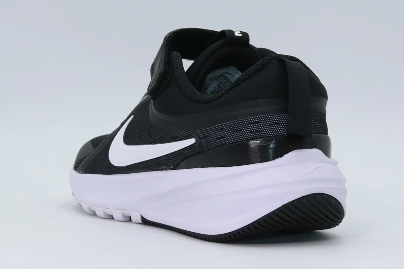 Nike Star Runner 5 Παιδικά Αθλητικά Παπούτσια για Τρέξιμο Μαύρα, Λευκά