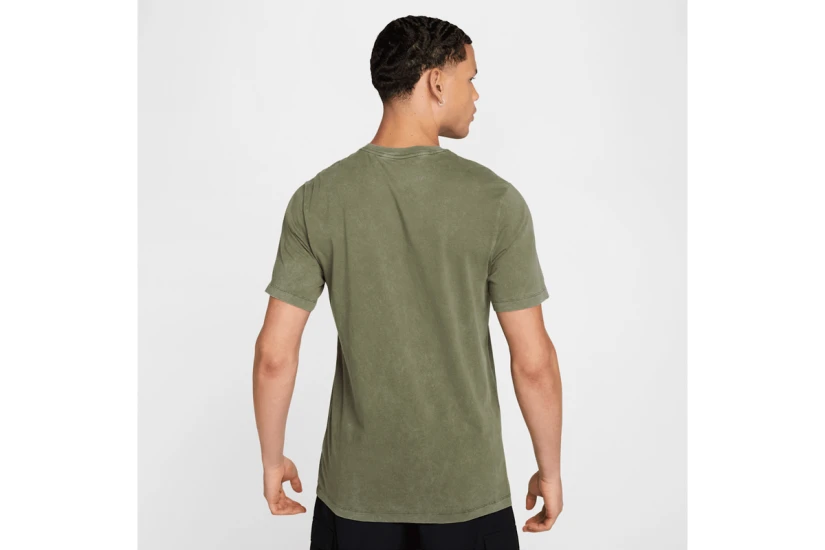 Nike Sportswear Ανδρικό Κοντομάνικο T-Shirt Χακί