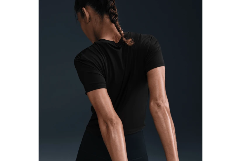 Nike One Classic Twist Γυναικείο Κοντομάνικο T-Shirt Μαύρο