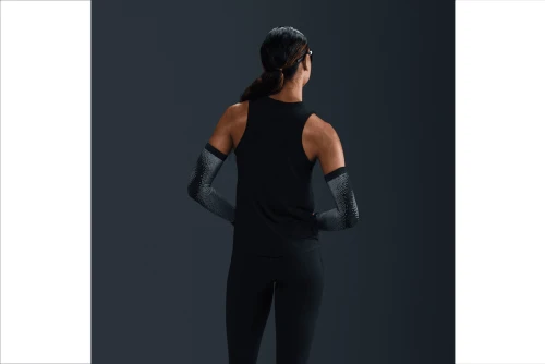 Nike One Dri-Fit Μπλούζα Αμάνικη Γυναικεία (HJ2218 010)