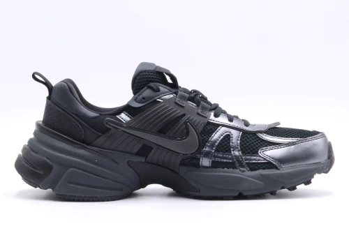 Nike V2K Run Sneakers (HJ4497 001)