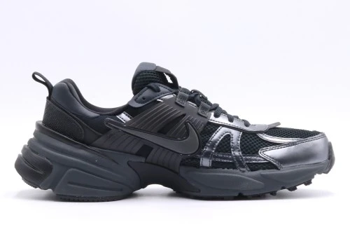 Nike V2K Run Sneakers (HJ4497 001)