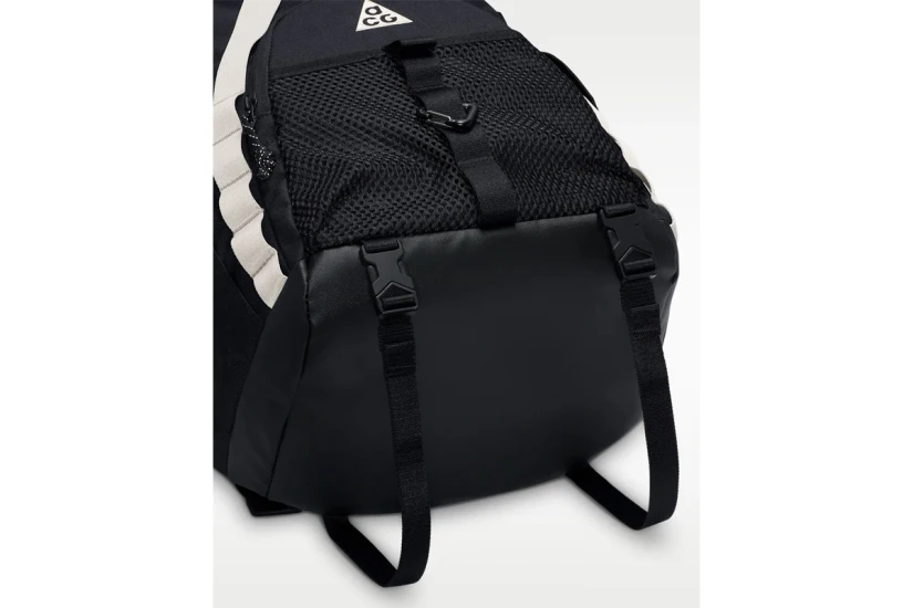 Nike ACG Daymax Backpack Μαύρο, Γκρι Aνοιχτό, Καφέ 25L