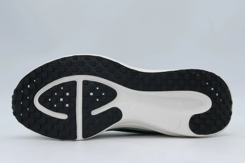 Nike Revolution 8 Ανδρικά Αθλητικά Παπούτσια για Τρέξιμο Χακί