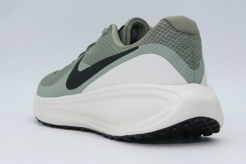 Nike Revolution 8 Ανδρικά Αθλητικά Παπούτσια για Τρέξιμο Χακί