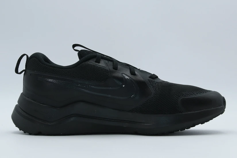 Nike Cosmic Runner Αθλητικά Παπούτσια για Τρέξιμο Μαύρα
