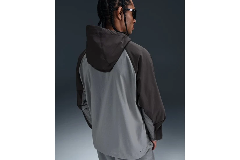 Nike Tech Woven Windbreaker Ανδρικό Αντιανεμικό Μπουφάν με Κουκούλα