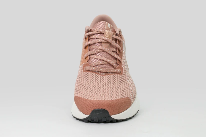 Nike Run Defy Αθλητικά Παπούτσια για Τρέξιμο Μπεζ, Λευκά