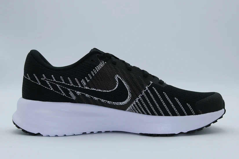Nike Run Defy Ανδρικά Αθλητικά Παπούτσια για Τρέξιμο Μαύρα, Λευκά