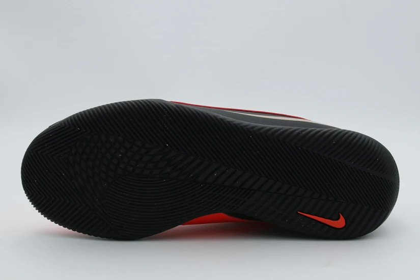 Nike Jr. Phantom 6 Low Club Παπούτσια Για Ποδόσφαιρο (HQ2031 600)